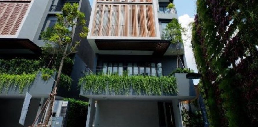 4 dormitorios House en Bangkok, Thailand No. 96903