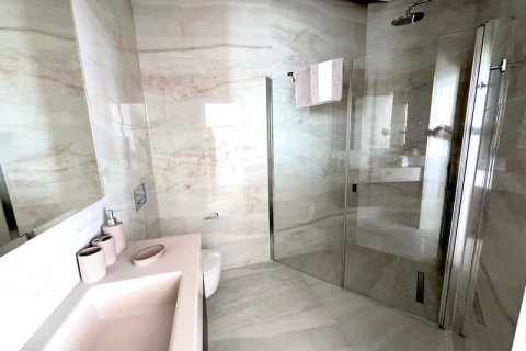 2 chambres Appartement à Limassol, Cyprus No. 80904 3