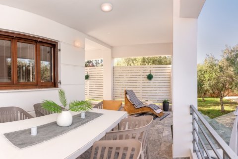 5 bedrooms Villa in Chania, Greece No. 23870 22