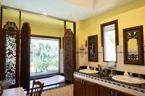 6 bedrooms House in Chiang Mai, Thailand No. 97516 3