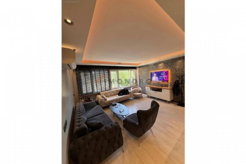 4 bedrooms Apartment in Besiktas, Turkey No. 115912