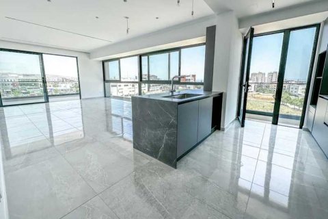 3 bedrooms Apartment in Agios Athanasios, Cyprus No. 103992 2