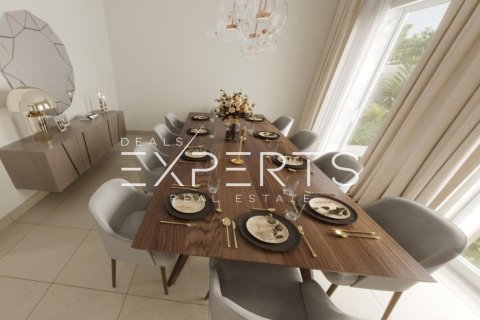 6 dormitorios Villa en Al Hadid W Al Solb Old Housing, Vietnam No. 74655 3