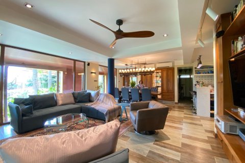 4 bedrooms House in Chiang Mai, Thailand No. 98188 14