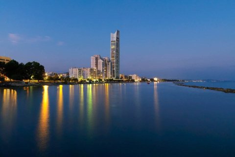 3 bedrooms Apartment in Limassol, Cyprus No. 104504 18