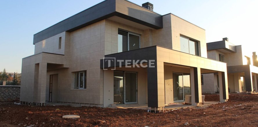 8 bedrooms Villa in Ankara, Turkey No. 11786