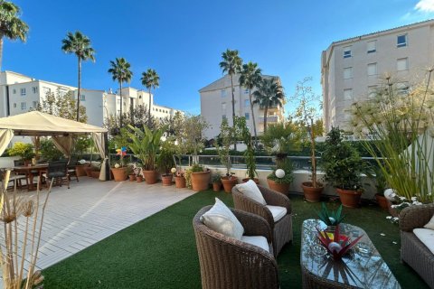 2 bedrooms Land in Albir, Spain No. 124635