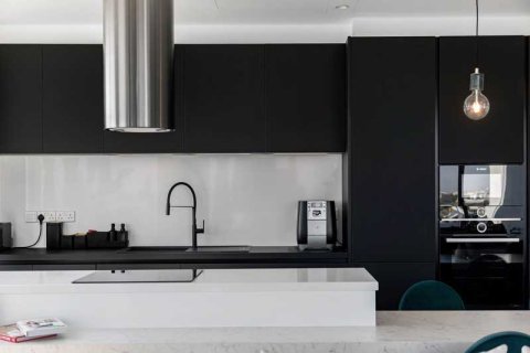 3 bedrooms Penthouse in Limassol, Cyprus No. 102138 4