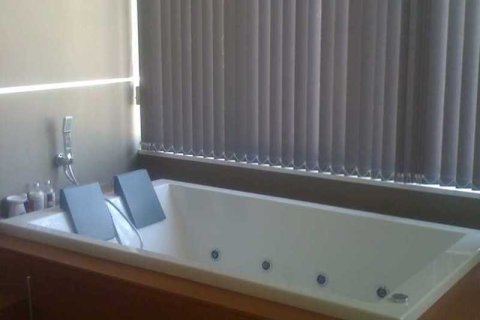 Дом с 5 спальнями в Пареклисия, Кипр №39640 8