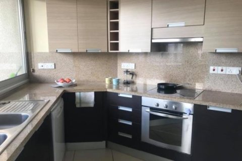 2 dormitorios Apartment en Limassol, Cyprus No. 105805 3