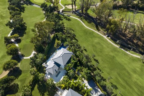 Вилла с 6 спальнями в Thuan Nam, Вьетнам №27412 2