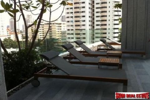 2 bedrooms Apartment in Bangkok, Thailand No. 95658 4