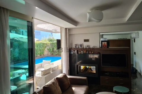 Дом с 4 спальнями в Лакатамия, Кипр №76808 14