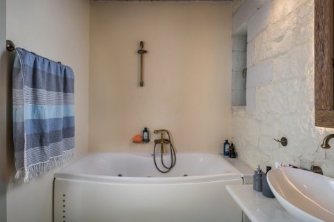 Вилла с 4 спальнями в Ханья, Греция №23990 17