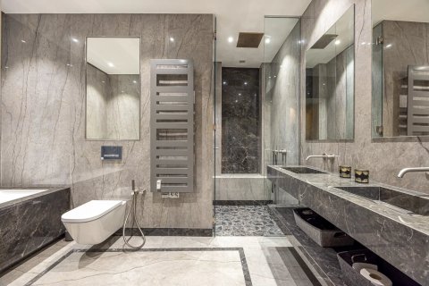 1 bedroom Apartment in Cannes, France No. 68859 6