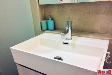 2 bedrooms Apartment in Bangkok, Thailand No. 97070 6