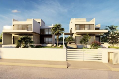 3 bedrooms Villa in Limassol, Cyprus No. 107008 3