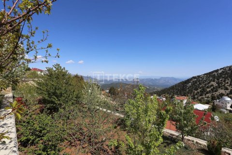 4 bedrooms Villa in Phu Tan, Vietnam No. 11056 2