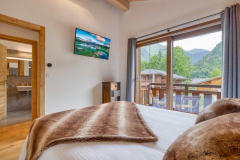 7 bedrooms House in Morzine, France No. 100132 21