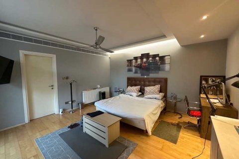 Дом с 4 спальнями в Лакатамия, Кипр №62564 10