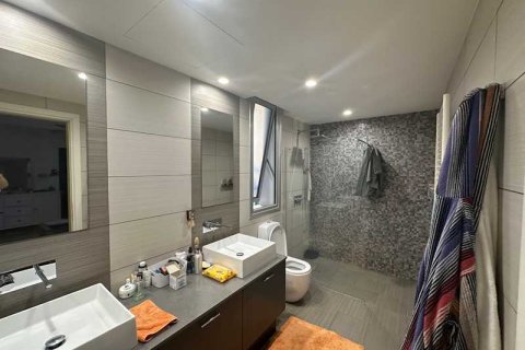 Дом с 4 спальнями в Лакатамия, Кипр №62564 15