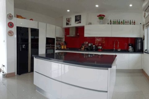 Дом с 3 спальнями в Паттайя, Таиланд №96873 8