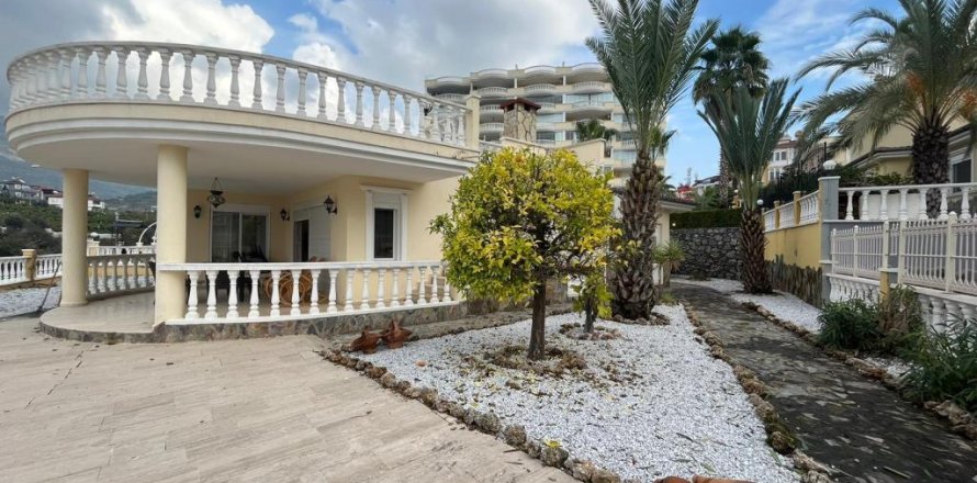 4 rooms Villa in Mahmutlar, Turkey No. 21249