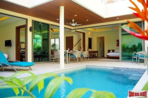 3 bedrooms Villa in Rawai, Thailand No. 96680 1