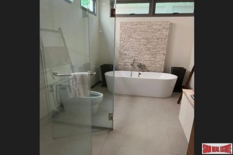 3 bedrooms Villa in Rawai, Thailand No. 96680 12