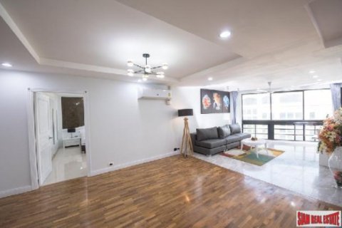 3 bedrooms Apartment in Bangkok, Thailand No. 98130 7