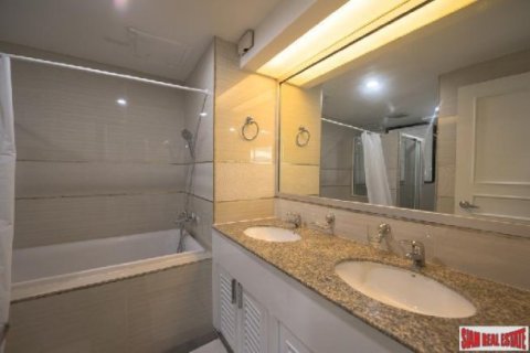 3 bedrooms Apartment in Bangkok, Thailand No. 98130 24