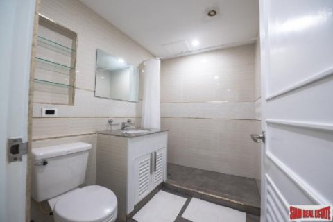 3 bedrooms Apartment in Bangkok, Thailand No. 98130 22