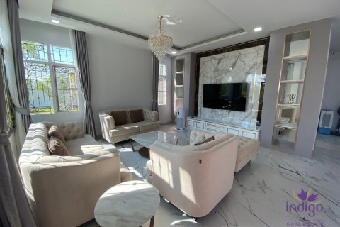 4 bedrooms House in Chiang Mai, Thailand No. 97710 24