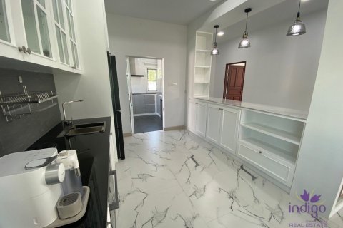 4 bedrooms House in Chiang Mai, Thailand No. 97710 3