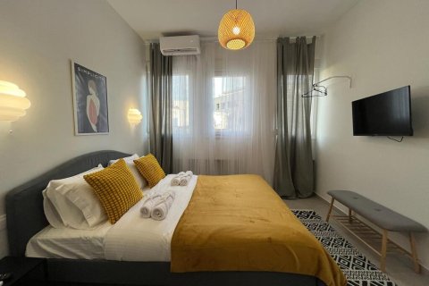 3 rooms Apartment in Thessaloniki, Greece No. 125008 8