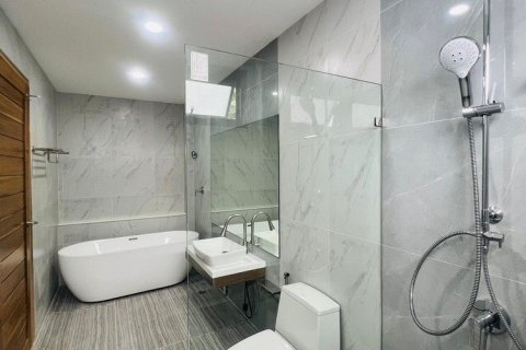 5 bedrooms House in Chiang Mai, Thailand No. 97799 18