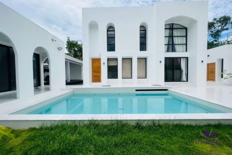 5 bedrooms House in Chiang Mai, Thailand No. 97799 1
