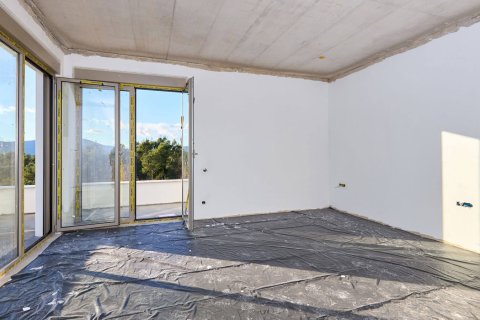 2 bedrooms Apartment in Tivat, Montenegro No. 104687 7