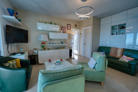 3 bedrooms House in Chania, Greece No. 23883 8