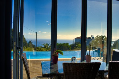 3 bedrooms House in Chania, Greece No. 23883 1