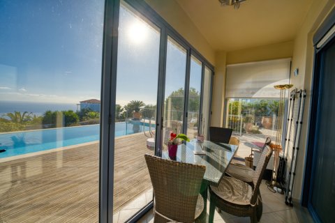 3 bedrooms House in Chania, Greece No. 23883 10