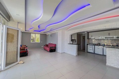 8 rooms Villa in Binh Duong, Vietnam No. 21763 20