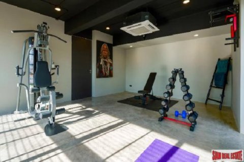 4 bedrooms Villa on the Chaweng Beach, Thailand No. 96210 4