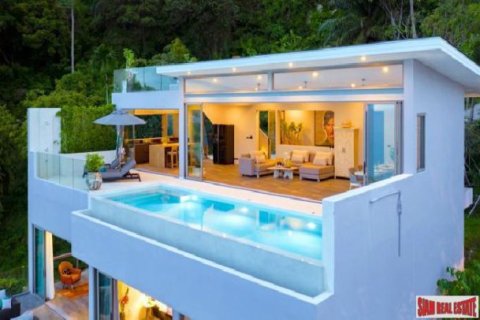 4 bedrooms Villa on the Chaweng Beach, Thailand No. 96210 2