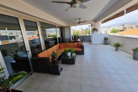 3 bedrooms Penthouse in Limassol, Cyprus No. 33555 4