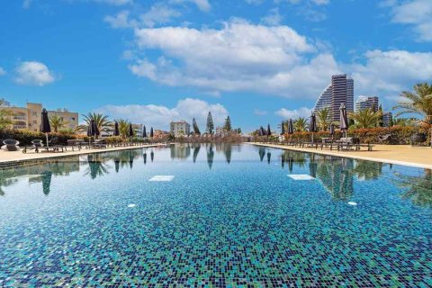 Квартира с 2 спальнями в Лимассол, Кипр №40807 2