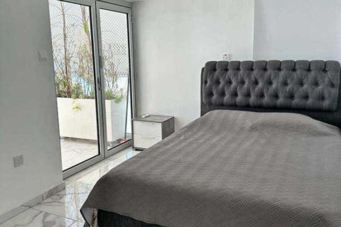 3 bedrooms Apartment in Germasogeia, Cyprus No. 34904 8