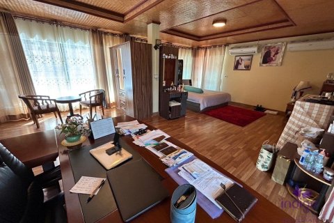 Commercial property en Chiang Mai, Thailand No. 97798 15