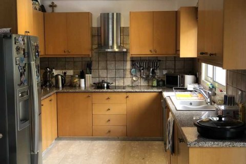 4 dormitorios Villa en Agios Athanasios, Cyprus No. 101827 4