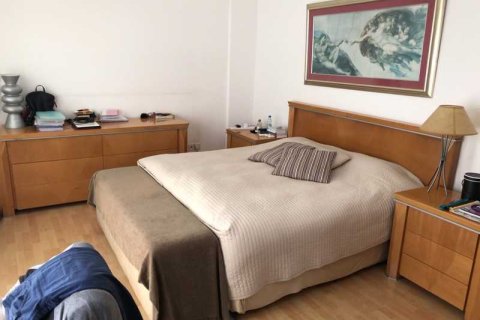 4 dormitorios Villa en Agios Athanasios, Cyprus No. 101827 9